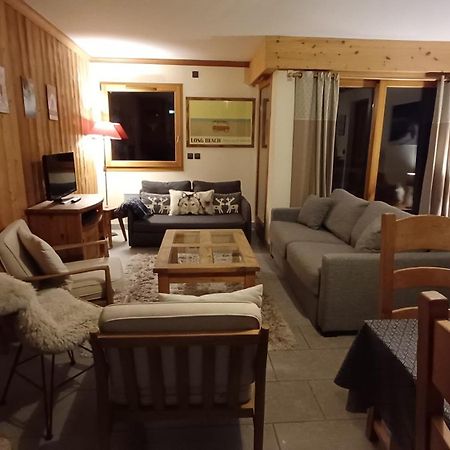 Appartements De La Chamoissiere 蒙乃第耶-勒潘 外观 照片