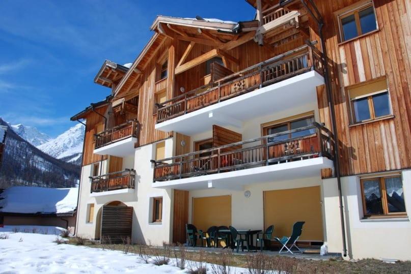 Appartements De La Chamoissiere 蒙乃第耶-勒潘 外观 照片