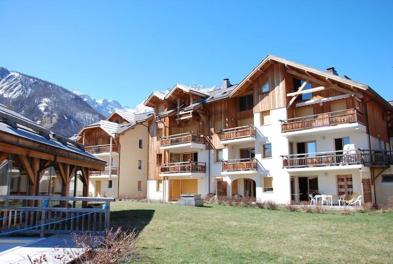 Appartements De La Chamoissiere 蒙乃第耶-勒潘 外观 照片